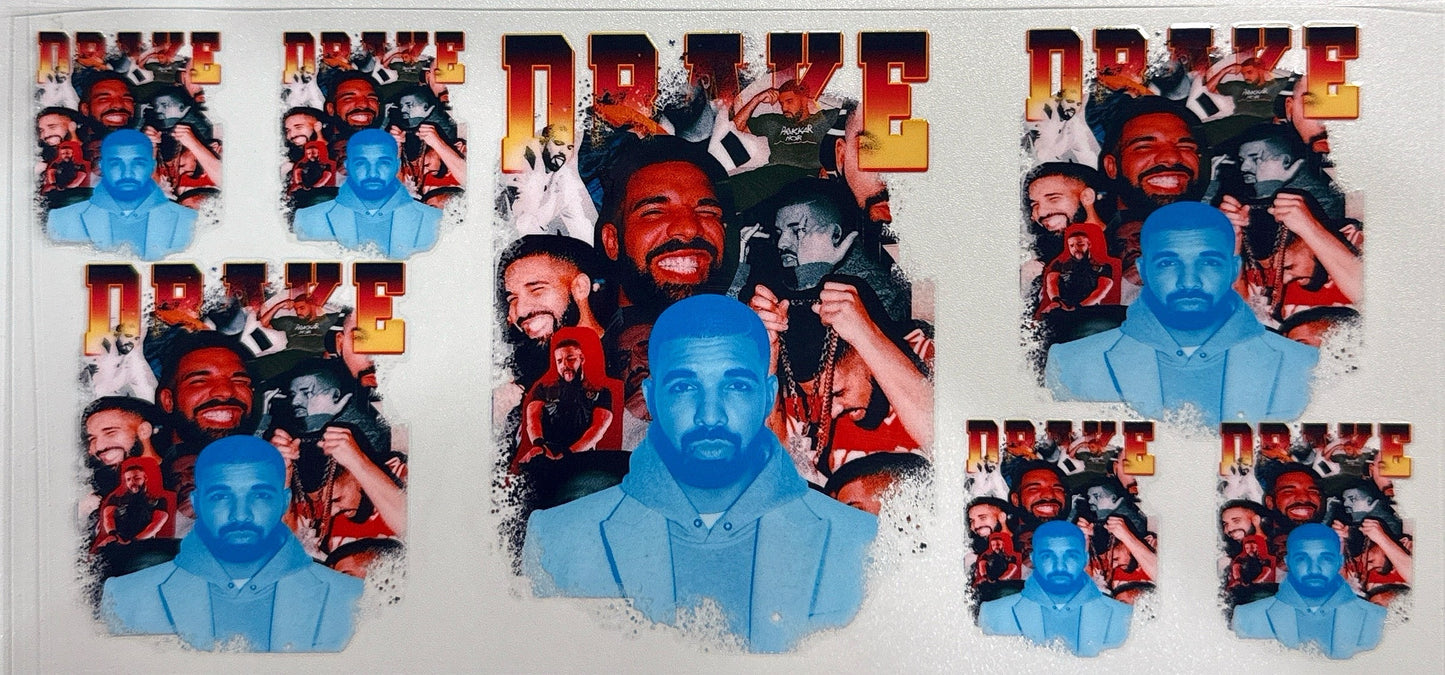 890